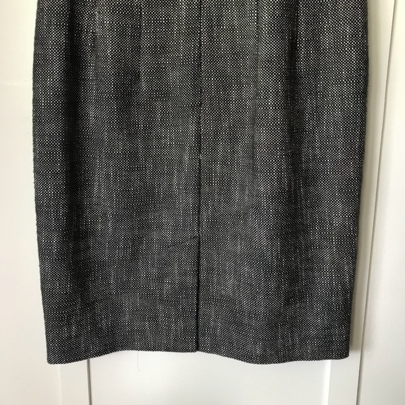 Banana Republic Textured V-Neck Sheath Dress - Picture 6 of 8